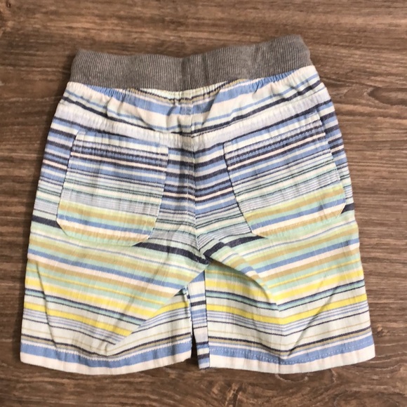 Cat & Jack Shorts - 5T - Picture 2 of 3